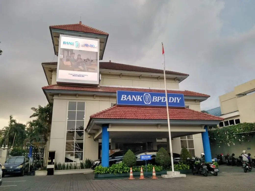 Bank BPD DIY Senopati